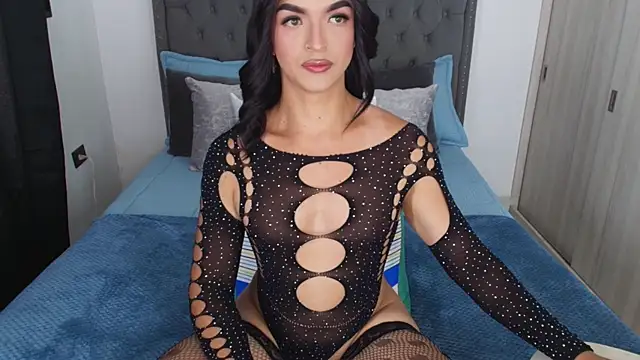 Snapshot of NattashaDior_ chatting on 10/16/25, 08:54 NattashaDior  online show from 10/16/25, 08:54