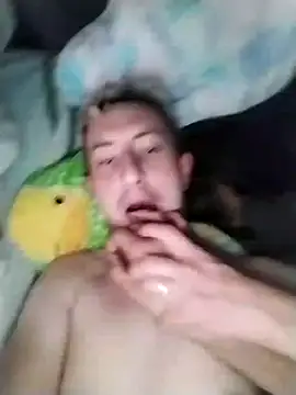 Snapshot of boytwink7 chatting on 09/08/25, 04:17 boytwink7 online show from 09/08/25, 04:17