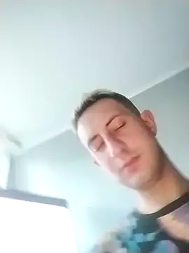 Snapshot of boytwink7 chatting on 09/21/25, 03:13 boytwink7 online show from 09/21/25, 03:13