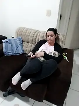 Snapshot of cat9269 chatting on 10/09/25, 06:50 cat9269 online show from 10/09/25, 06:50