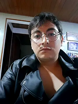 Snapshot of Todd0307 chatting on 04/12/26, 05:45 Todd0307 online show from 04/12/26, 05:45