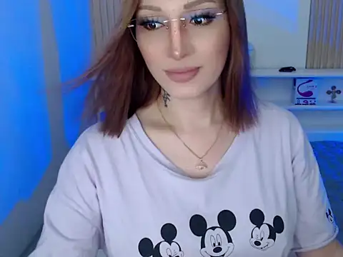 toni 0601 online show from 12/18/24, 03:47