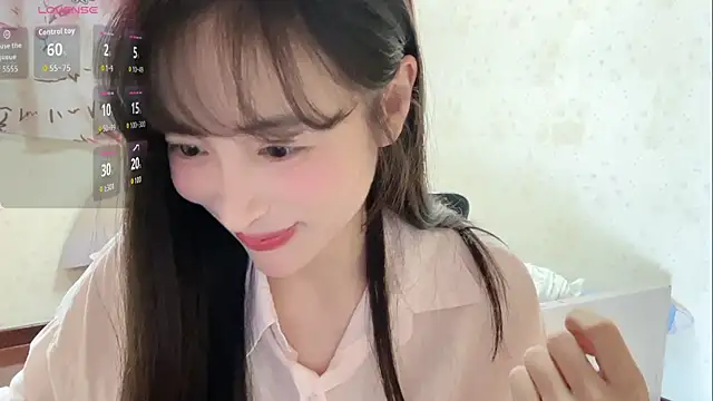 Snapshot of xiaoyun_666 chatting on 10/08/25, 02:36 xiaoyun 666 online show from 10/08/25, 02:36