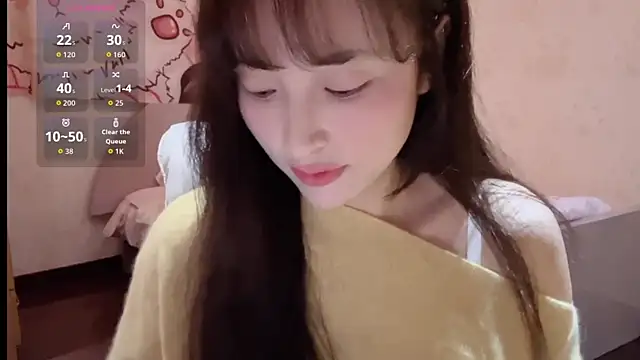 Snapshot of xiaoyun_666 chatting on 10/29/25, 09:44 xiaoyun 666 online show from 10/29/25, 09:44