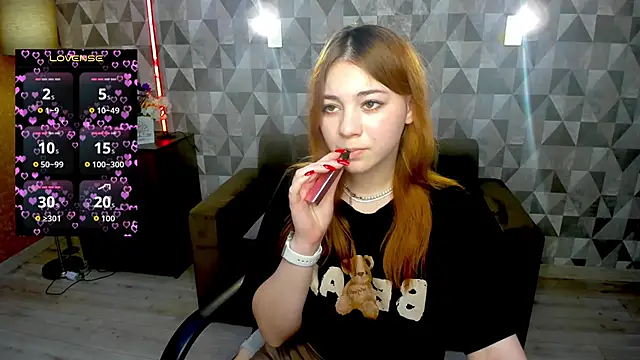 AnnaStills online show from 02/18/26, 01:07