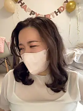 NATSUMI00 online show from 10/08/25, 05:05