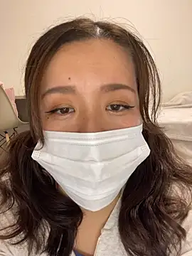 NATSUMI00 online show from 10/16/25, 05:30