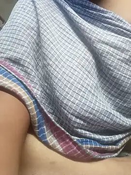 riyaroy134  online show from 09/19/25, 08:38