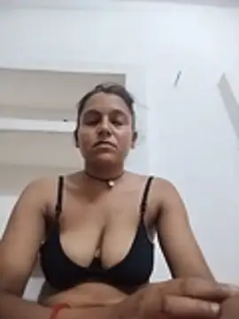 Snapshot of Sonam_shinde chatting on 07/05/26, 09:11 Sonam shinde online show from 07/05/26, 09:11