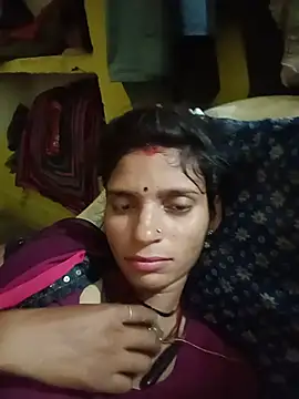Snapshot of Punam_jindal chatting on 07/15/26, 03:17 Punam jindal online show from 07/15/26, 03:17