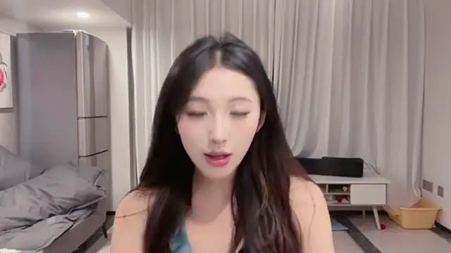 ZhaoZhao-ZM online show from 09/25/25, 01:15