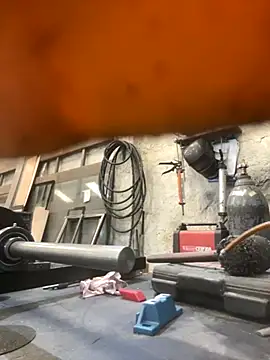 Snapshot of True_Di chatting on 12/01/25, 04:01 True Di online show from 12/01/25, 04:01