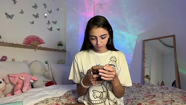 Snapshot of keirasworld chatting on 03/25/26, 12:38 keirasworld online show from 03/25/26, 12:38