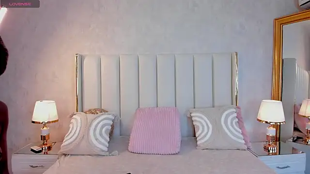 MadissonBonny  online show from 11/15/25, 10:15