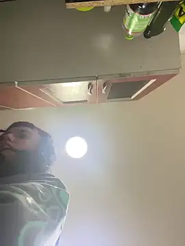 Snapshot of XBODTRIIPX chatting on 03/17/26, 01:32 XBODTRIIPX online show from 03/17/26, 01:32