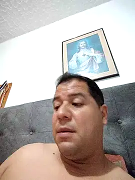 Snapshot of latinblack16 chatting on 03/19/26, 03:21 latinblack16 online show from 03/19/26, 03:21