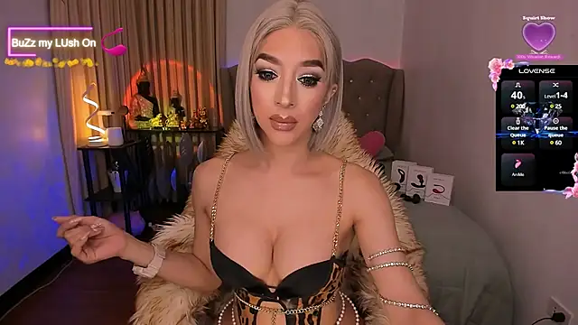 Dream Goddess online show from 12/13/24, 09:02