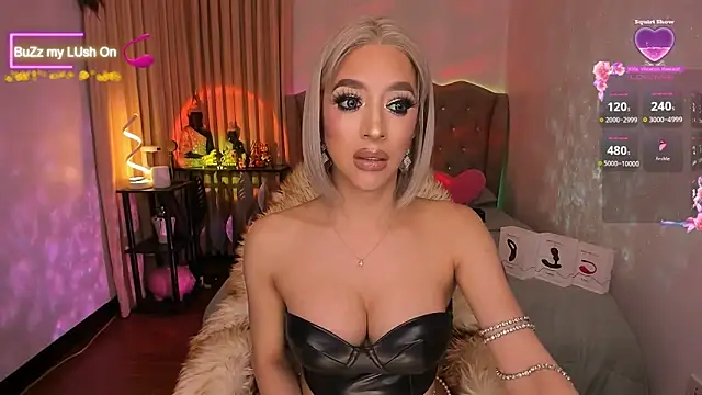 Dream Goddess online show from 12/27/24, 02:22