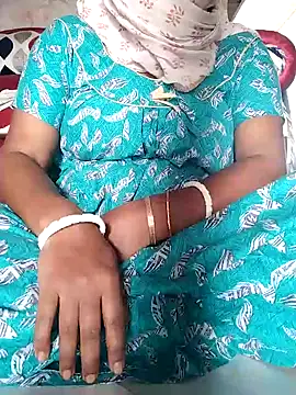 Snapshot of UnhappyMisu chatting on 10/28/25, 07:12 UnhappyMisu online show from 10/28/25, 07:12