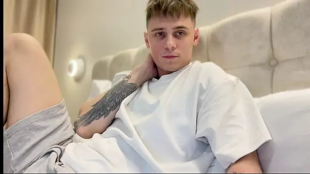 Tyler Garner online show from 09/09/25, 03:22