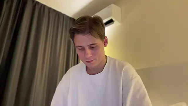 Tyler Garner online show from 10/25/25, 02:46