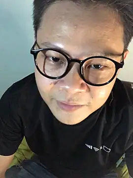 Snapshot of datnguyenvn chatting on 02/10/26, 11:25 datnguyenvn online show from 02/10/26, 11:25