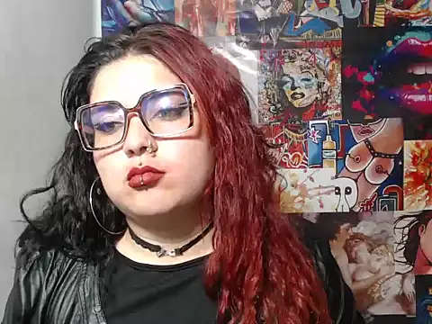 Curvy-Queen online show from 09/25/25, 03:43