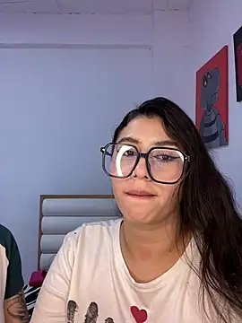 Snapshot of Sweet_and_Rous0 chatting on 07/01/26, 02:46 Sweet and Rous0 online show from 07/01/26, 02:46