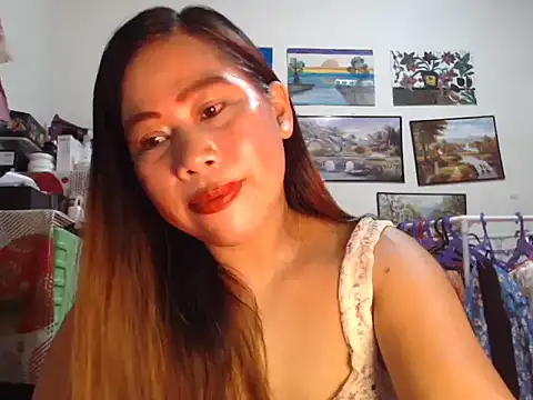 filipina beauty online show from 11/07/25, 07:25