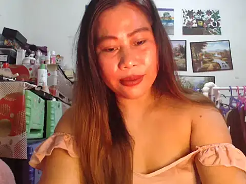 filipina beauty online show from 12/14/25, 04:56