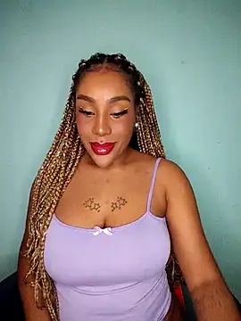 Queen Amara online show from 10/13/25, 02:55