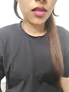 Snapshot of Cute_Jasmin_ chatting on 10/07/25, 05:37 Cute Jasmin  online show from 10/07/25, 05:37