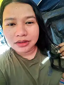 Snapshot of Transgender_Yanna chatting on 10/02/25, 06:09 Transgender Yanna online show from 10/02/25, 06:09