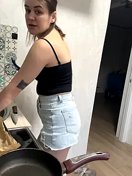 Risky-Flower online show from 09/21/25, 01:24