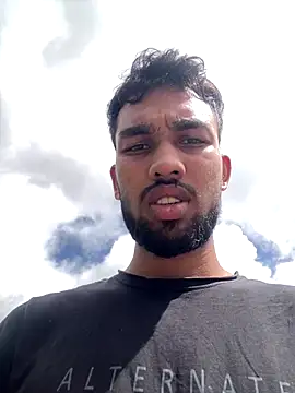 Snapshot of cutekaran chatting on 10/02/25, 04:52 cutekaran online show from 10/02/25, 04:52