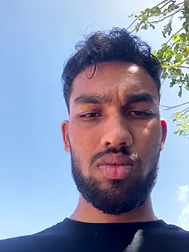 Snapshot of cutekaran chatting on 10/05/25, 04:11 cutekaran online show from 10/05/25, 04:11