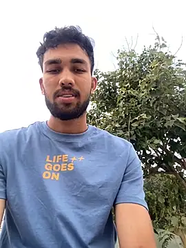 Snapshot of cutekaran chatting on 10/09/25, 11:08 cutekaran online show from 10/09/25, 11:08