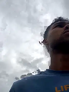 Snapshot of cutekaran chatting on 10/22/25, 08:47 cutekaran online show from 10/22/25, 08:47