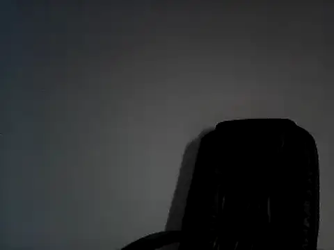 Snapshot of EllaLove2277 chatting on 10/04/25, 02:15 EllaLove2277 online show from 10/04/25, 02:15