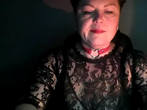 Snapshot of EllaLove2277 chatting on 10/05/25, 04:16 EllaLove2277 online show from 10/05/25, 04:16