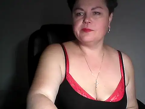 Snapshot of EllaLove2277 chatting on 10/08/25, 05:54 EllaLove2277 online show from 10/08/25, 05:54