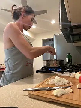 NurseStephania online show from 09/17/25, 06:53