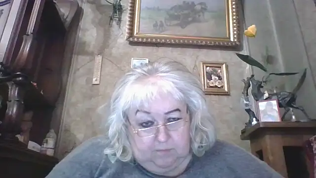 Lala-Love56 online show from 03/03/26, 07:42