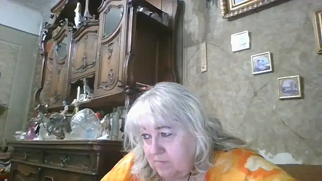 Snapshot of Lala-Love56 chatting on 06/19/26, 07:39 Lala-Love56 online show from 06/19/26, 07:39