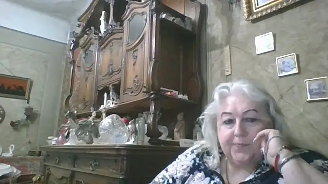 Snapshot of Lala-Love56 chatting on 07/12/26, 08:44 Lala-Love56 online show from 07/12/26, 08:44