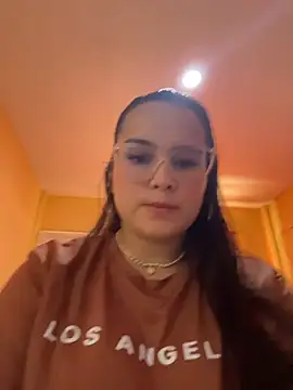 amberbakee online show from 11/12/25, 02:39