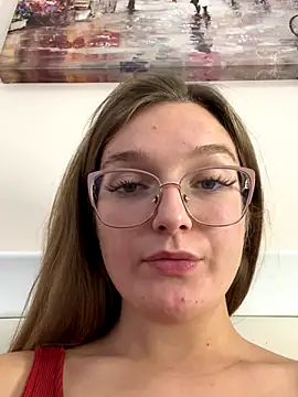 Snapshot of Bellatrisssaa chatting on 10/11/25, 11:31 Bellatrisssaa online show from 10/11/25, 11:31