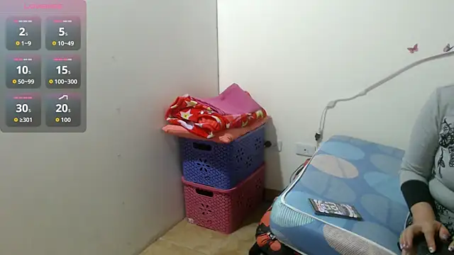 Valeryxs online show from 09/20/25, 07:26