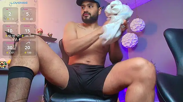 Snapshot of Gael_Meneses chatting on 09/12/25, 10:59 Gael Meneses online show from 09/12/25, 10:59