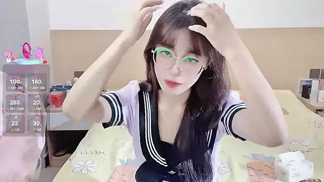 yuanbao a online show from 09/30/25, 12:10